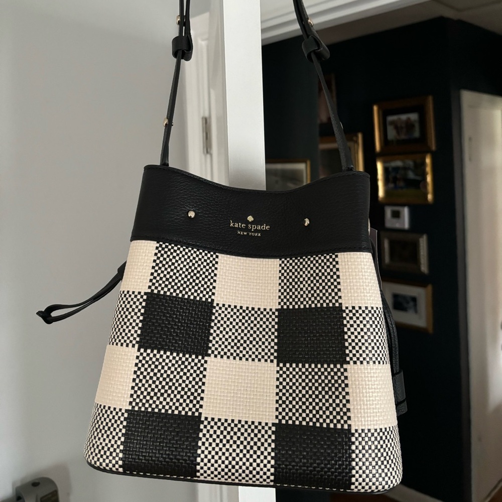 NWT Kate Spade Marti Small Bucket Bag